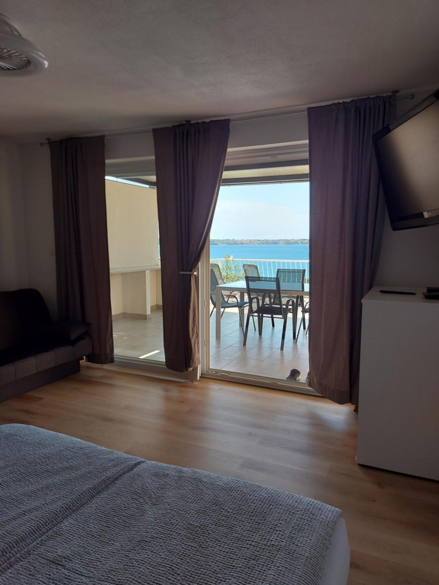 Apartment Sunny Порторож Экстерьер фото